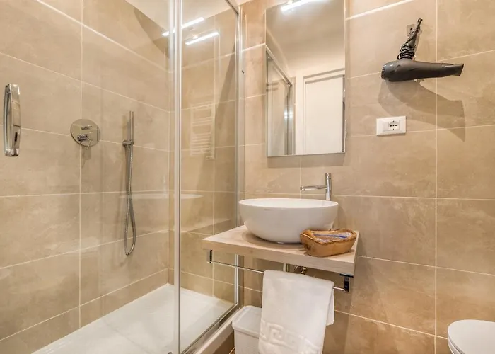 5 Terre Dei Poeti 4* La Spezia