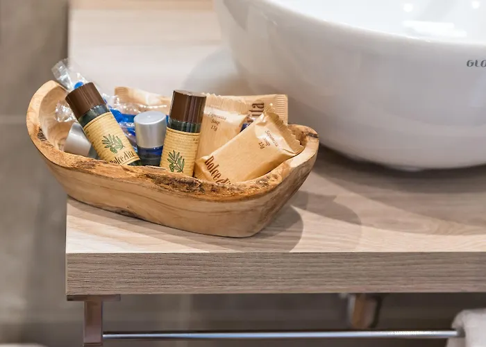 5 Terre Dei Poeti 4* لا سبيتسْيا